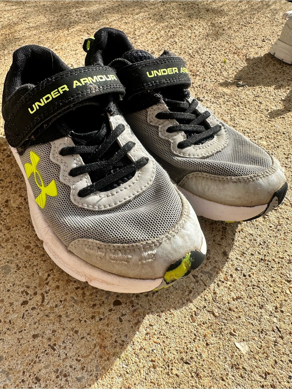 Under Armour Kids' Gray & Neon Yellow Athletic Sneakers